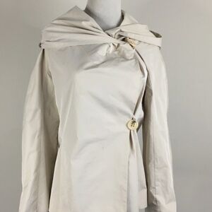 BCBGMAXAZRIA Eggshell/Taupe Long Sleeve Hood & Wrap Belt, Lightweight Jacket
